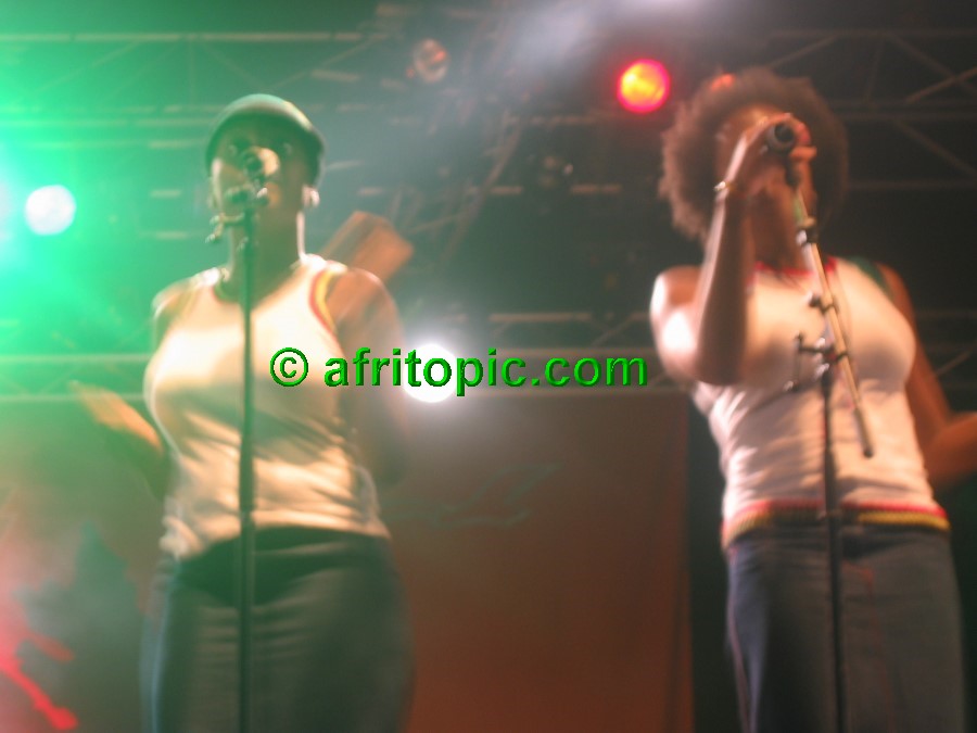 ../Images/Summerjam2005 115.jpg